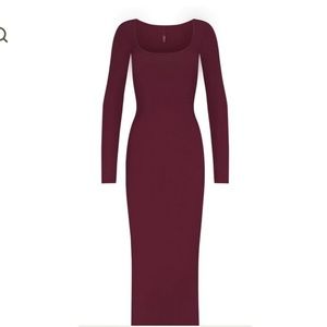 Skims KimK. Ribbed soft lounge dress Wine color NWT small